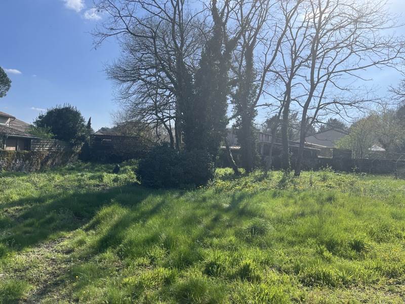 Vente Terrain LANDIRAS - -750 m² - (33720)