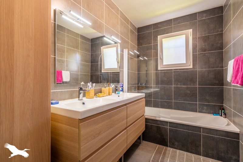 Vente Maison LA BREDE - 6 pièces -130 m² - (33650)