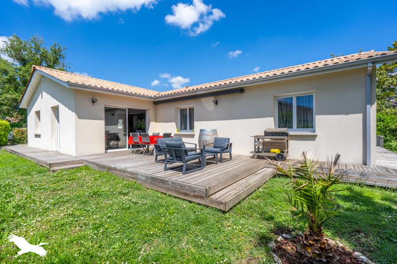 Vente Maison LA BREDE - 6 pièces -130 m² - (33650)