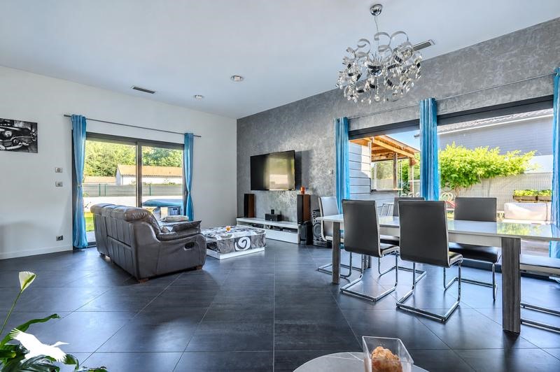 Vente Maison ST SELVE - 5 pièces -117 m² - (33650)