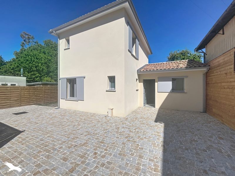 Vente Maison LA BREDE - 4 pièces -87 m² - (33650)