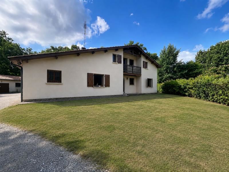 Vente Maison ST SELVE - 6 pièces -157 m² - (33650)
