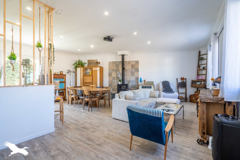 Vente Maison LA BREDE - 7 pièces -145 m² - (33650)