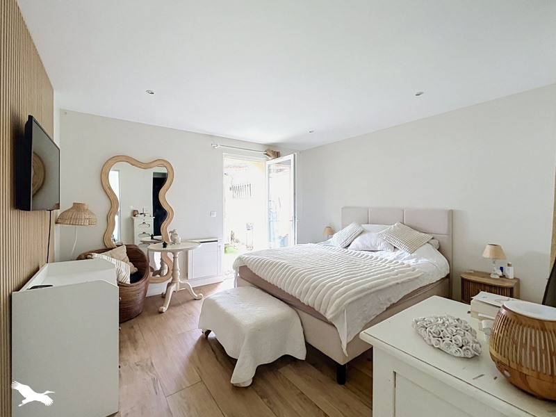 Vente Maison LA BREDE - 5 pièces -140 m² - (33650)