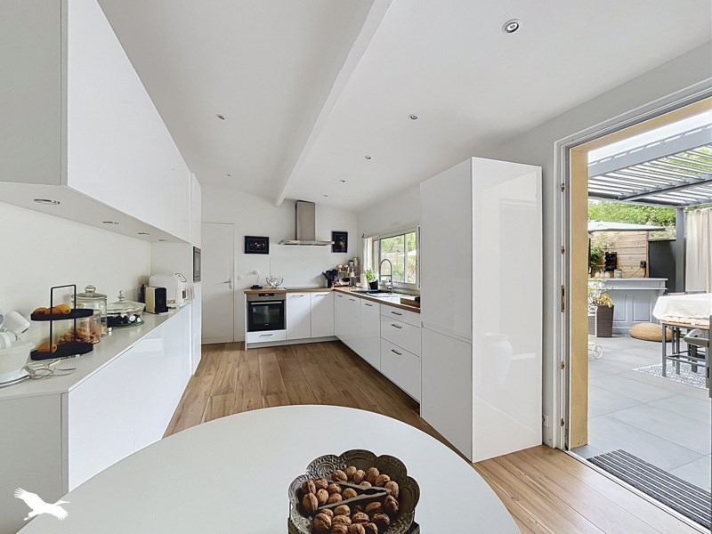 Vente Maison LA BREDE - 5 pièces -140 m² - (33650)