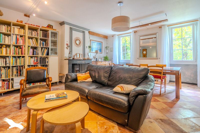 Vente Maison LA BREDE - 5 pièces -170 m² - (33650)