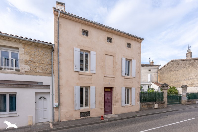 Vente Maison STE BAZEILLE - 8 pièces -213 m² - (47180)