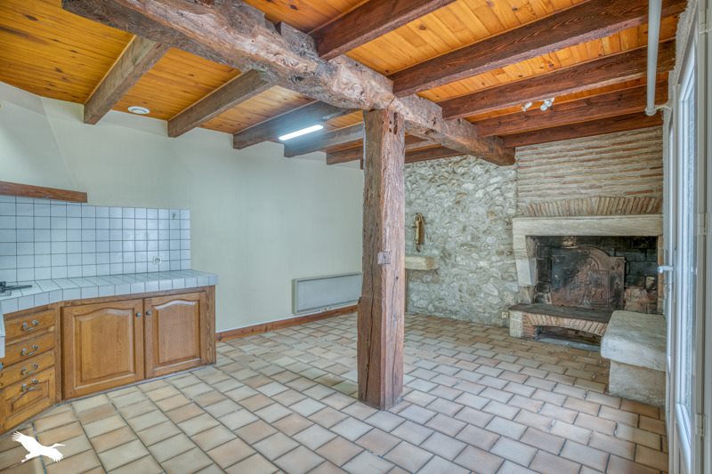 Vente Maison STE BAZEILLE - 8 pièces -213 m² - (47180)