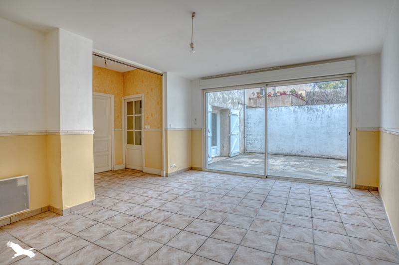 Vente Maison STE BAZEILLE - 8 pièces -213 m² - (47180)