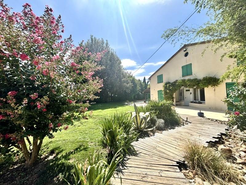 Vente Maison Sainte-Bazeille - 7 pièces -252 m² - (47180)