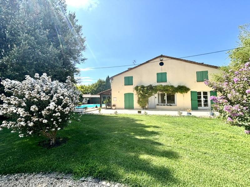 Vente Maison STE BAZEILLE 47180 7 pièces - 252 m²