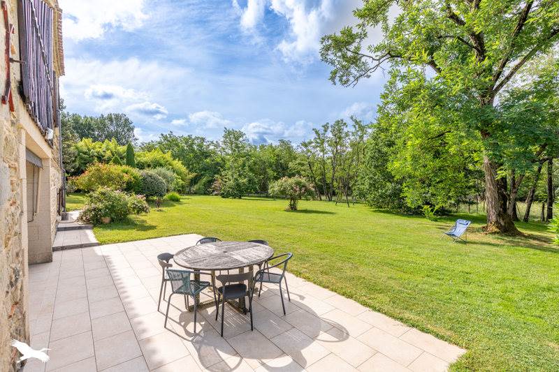 Vente Maison CASTELNAU SUR GUPIE - 8 pièces -181 m² - (47180)
