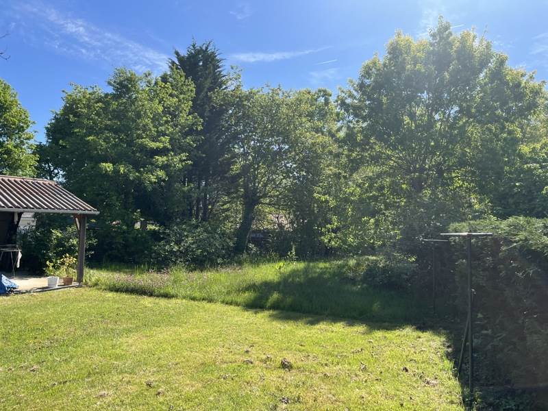 Vente Terrain LEOGNAN - -988 m² - (33850)
