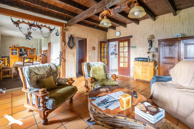 Vente Maison LEOGNAN - 7 pièces -143 m² - (33850)