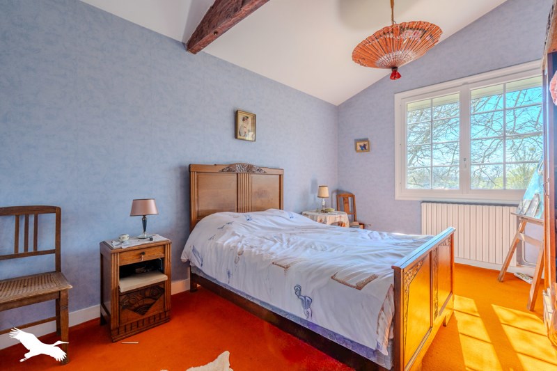 Vente Maison LEOGNAN - 7 pièces -199 m² - (33850)