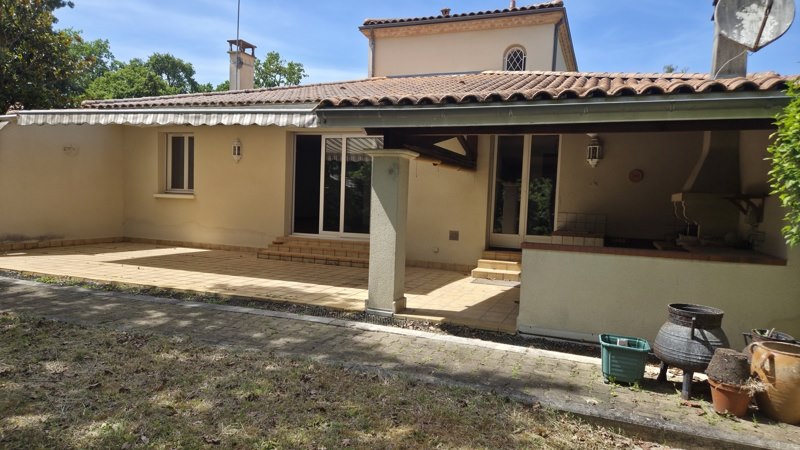 Vente Maison LEOGNAN - 5 pièces -157 m² - (33850)