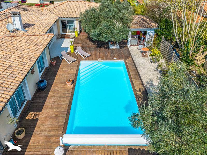 Vente Maison LEOGNAN - 6 pièces -222 m² - (33850)