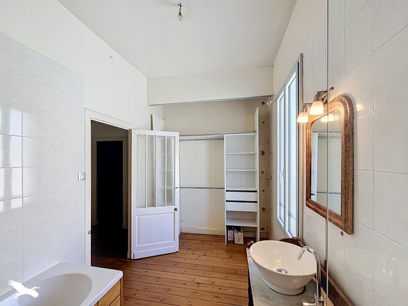 Vente Maison LEOGNAN - 6 pièces -155 m² - (33850)