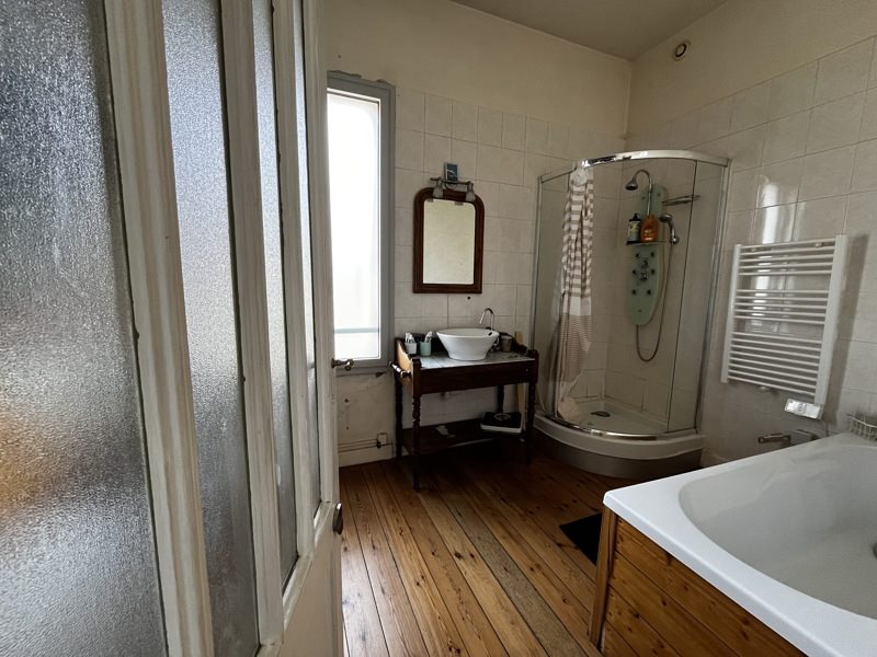 Vente Maison LEOGNAN - 6 pièces -155 m² - (33850)