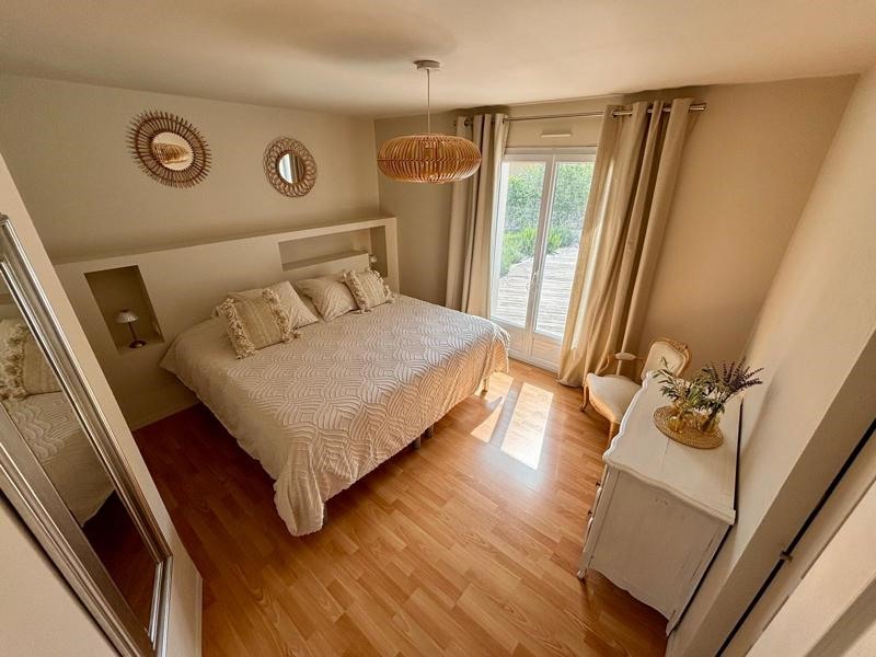 Vente Maison LEOGNAN - 7 pièces -174 m² - (33850)