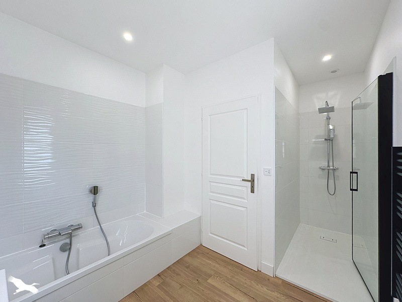 Vente Maison Saint-Médard-d'Eyrans - 5 pièces -126 m² - (33650)