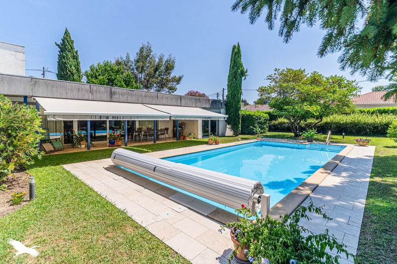 Vente Maison GRADIGNAN - 14 pièces -323 m² - (33170)