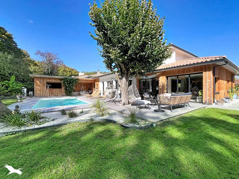 Vente Maison GRADIGNAN - 6 pièces -186 m² - (33170)