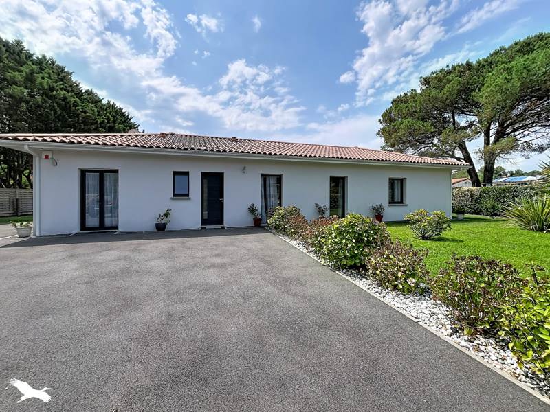 Vente Maison BISCARROSSE - 5 pièces -150 m² - (40600)