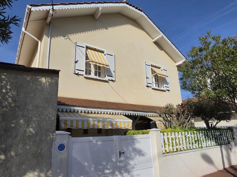 Vente Maison ARCACHON - 6 pièces -131 m² - (33120)