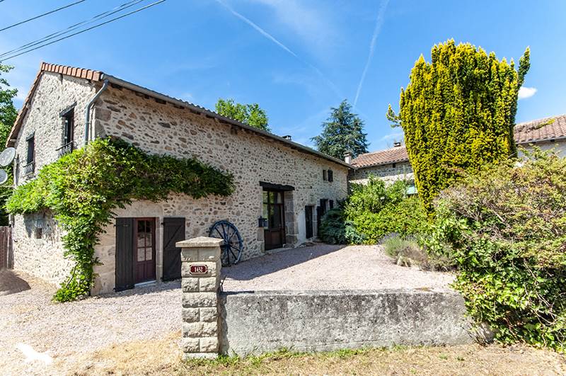 Vente Maison CHAMPNIERS ET REILHAC - 7 pièces -189 m² - (24360)