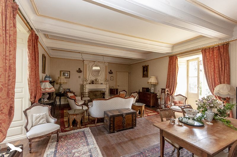 Vente Maison MARVAL - 19 pièces -491 m² - (87440)