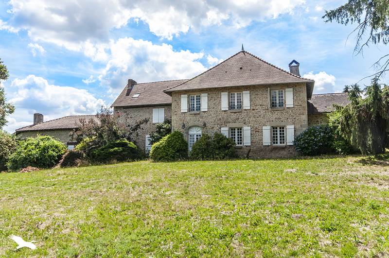 Vente Maison MARVAL - 19 pièces -491 m² - (87440)