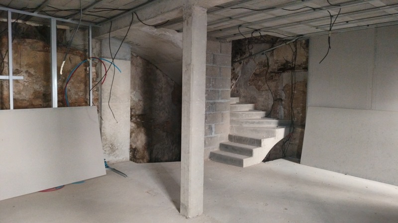 Vente Maison NONTRON - 4 pièces -130 m² - (24300)