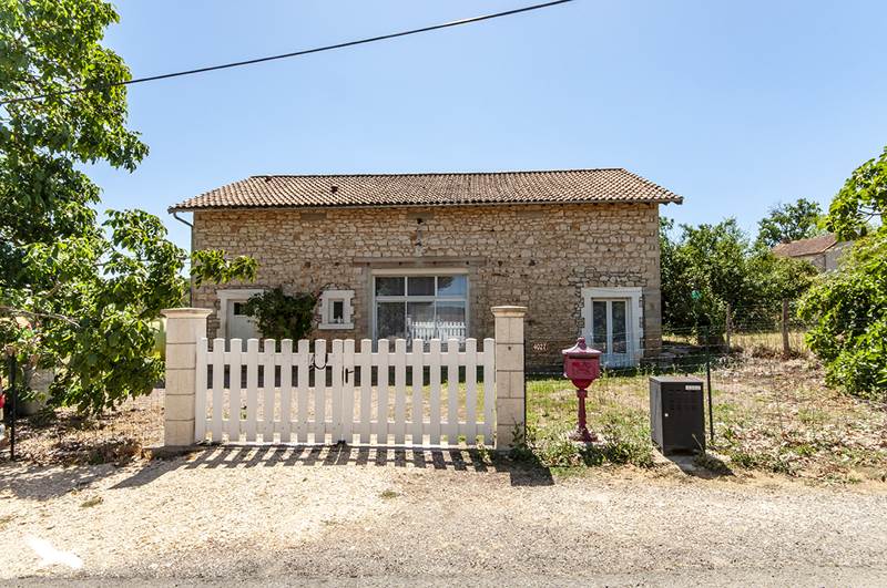 Vente Maison ST MARTIN LE PIN - 6 pièces -150 m² - (24300)