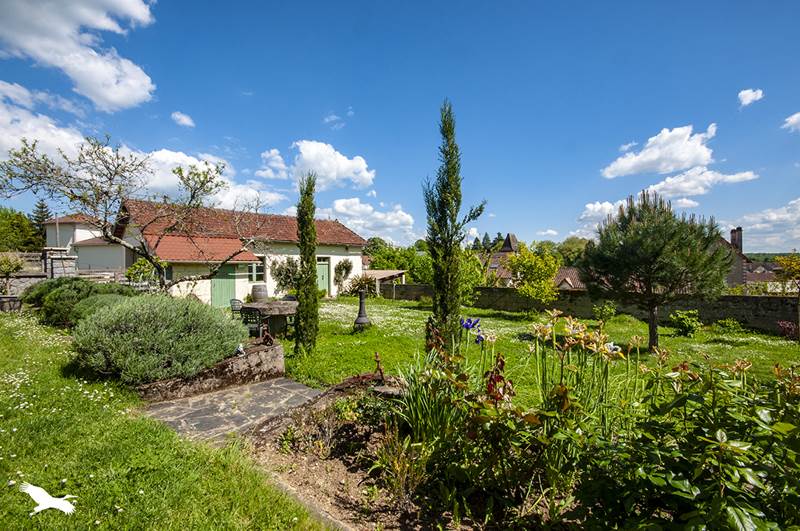 Vente Maison NONTRON - 10 pièces -189 m² - (24300)