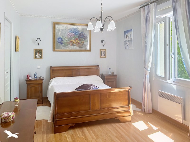 Vente Maison ST SAUD LACOUSSIERE - 8 pièces -217 m² - (24470)