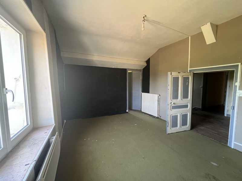 Vente Maison Saint-Martial-de-Valette - 6 pièces -157 m² - (24300)