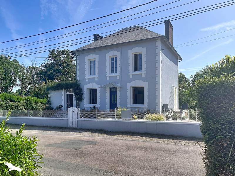 Vente Maison Piégut-Pluviers - 6 pièces -172 m² - (24360)