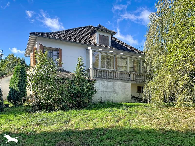 Vente Maison Saint-Martial-de-Valette - 9 pièces -190 m² - (24300)