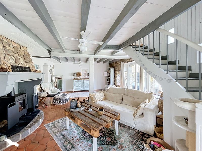 Vente Maison Étouars - 4 pièces -135 m² - (24360)