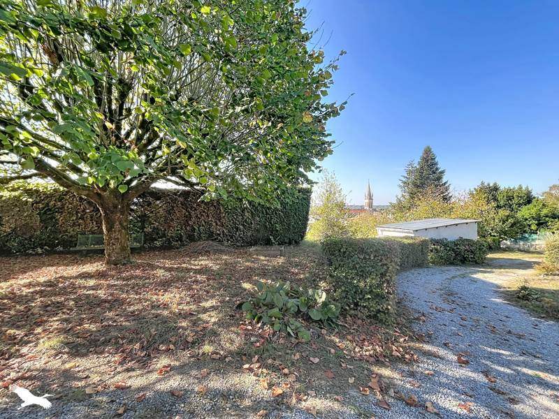 Vente Maison Nontron - 4 pièces -68 m² - (24300)