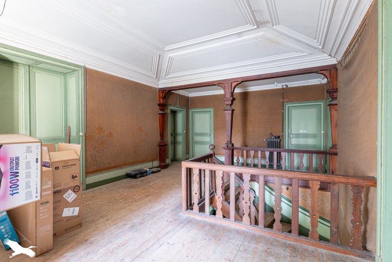 Vente Maison ECOYEUX - 13 pièces -600 m² - (17770)