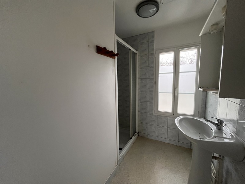 Vente Maison SAINTES - 2 pièces -38 m² - (17100)