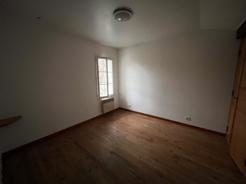 Vente Maison SAINTES - 2 pièces -38 m² - (17100)