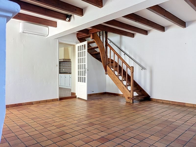 Vente Immeuble SAINTES - -  171 m² - (17100)