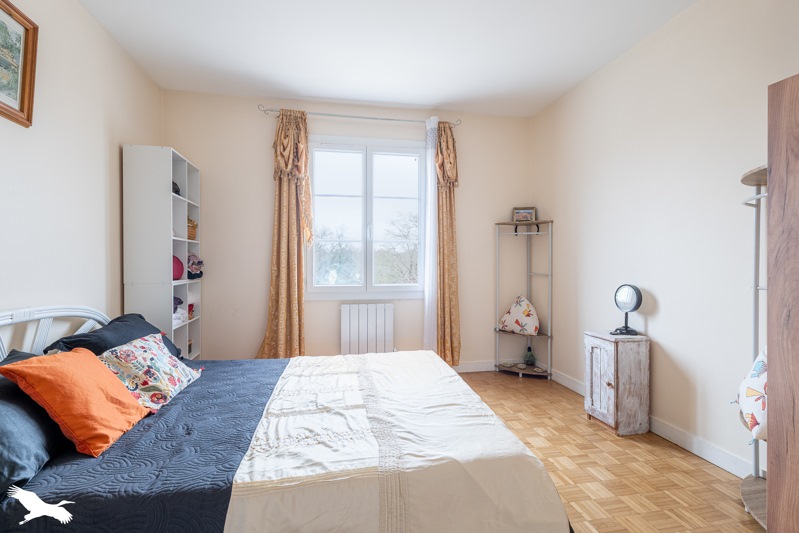 Vente Maison FONTCOUVERTE - 7 pièces -166 m² - (17100)