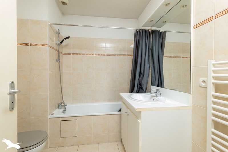 Vente Appartement SAINTES - 3 pièces -65 m² - (17100)