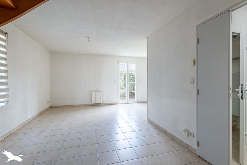 Vente Appartement SAINTES - 3 pièces -65 m² - (17100)