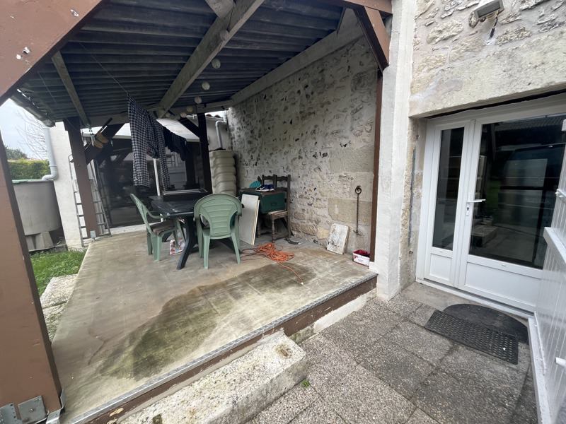 Vente Maison CHANIERS - 3 pièces -60 m² - (17610)