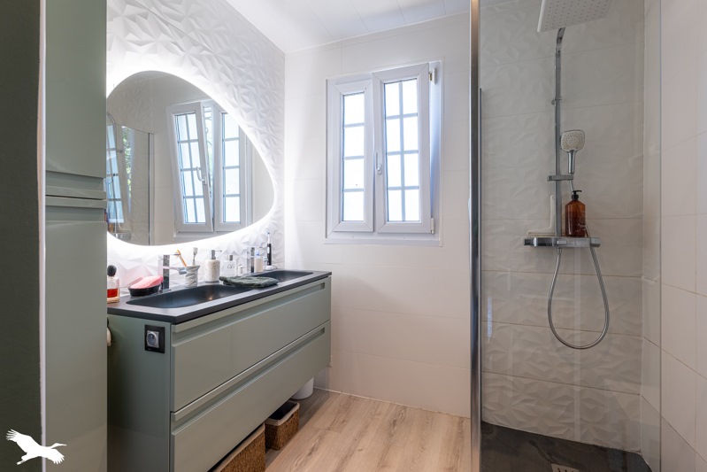 Vente Maison BUSSAC SUR CHARENTE - 6 pièces -102 m² - (17100)